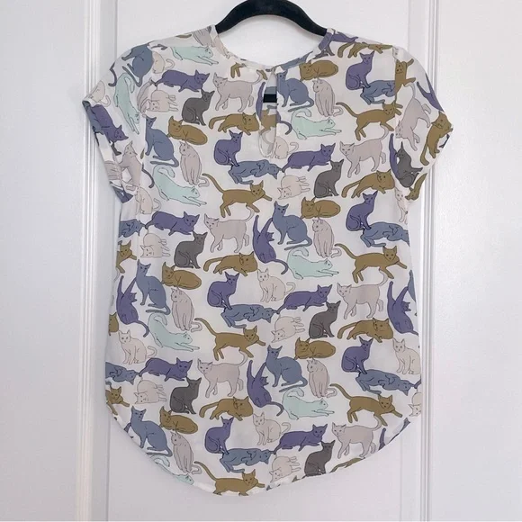 H&M Cat Pattern Top - Picture 8 of 10